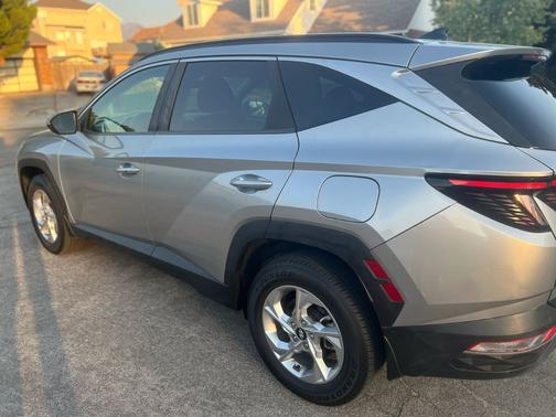 Silver 2022 Hyundai TUCSON SEL
