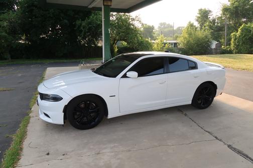 White 2015 Dodge Charger R/T