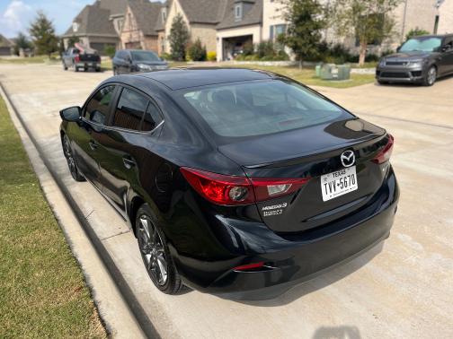 2018 Mazda Mazda3 Touring