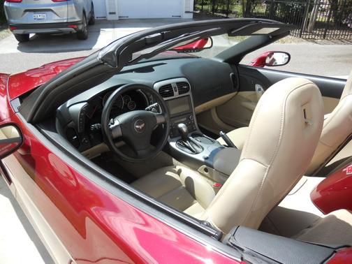 Red 2006 Chevrolet Corvette Base