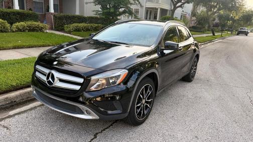 Black 2017 Mercedes-Benz GLA 250 Base