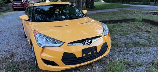 Yellow 2015 Hyundai Veloster Base