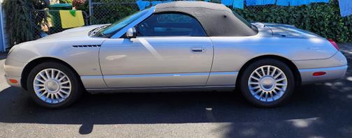 2004 Ford Thunderbird Deluxe