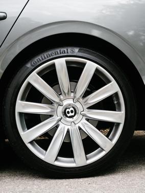 2014 Bentley Flying Spur Base