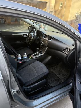 Gray 2014 Nissan Sentra SV