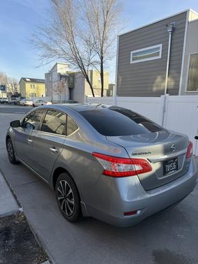 Gray 2014 Nissan Sentra SV