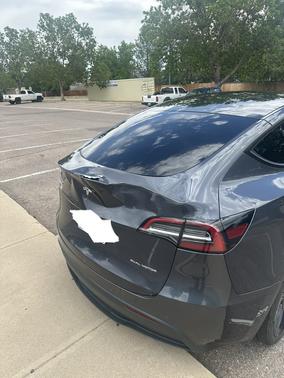 Gray 2022 Tesla Model Y Long Range
