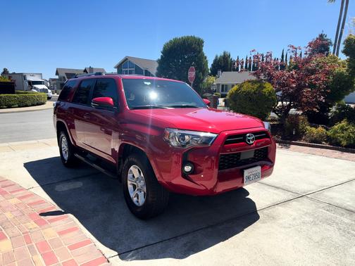 2022 Toyota 4Runner SR5 Premium
