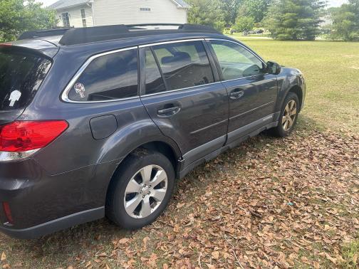 2011 Subaru Outback 2.5 i Premium