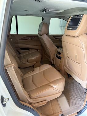 2015 Cadillac Escalade Platinum