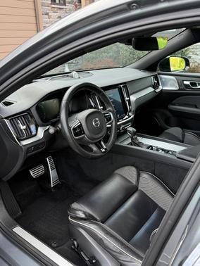 Gray 2019 Volvo S60 T6 R-Design