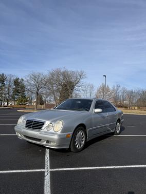 2001 Mercedes-Benz E-Class E320