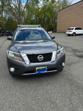 Gray 2015 Nissan Pathfinder S