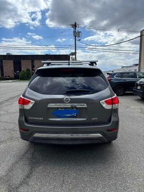 Gray 2015 Nissan Pathfinder S