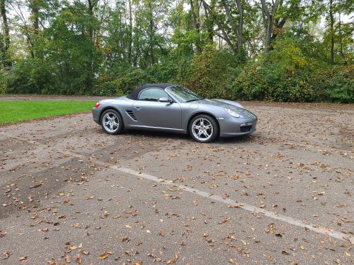 2005 Porsche Boxster Base