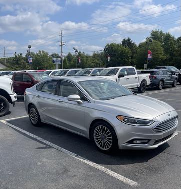 2017 Ford Fusion SE
