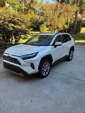 White 2022 Toyota RAV4 Limited