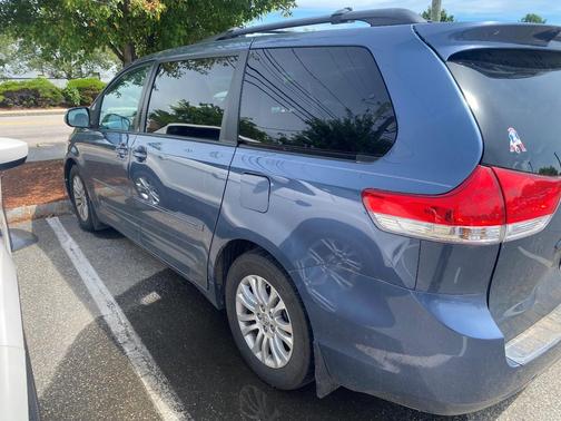 Blue 2013 Toyota Sienna XLE