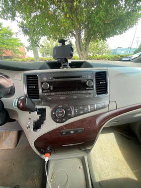 Blue 2013 Toyota Sienna XLE