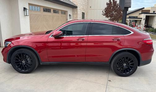 2019 Mercedes-Benz GLC 300 4MATIC Coupe