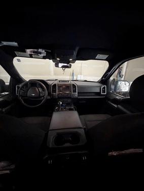 Black 2019 Ford F-150 XLT