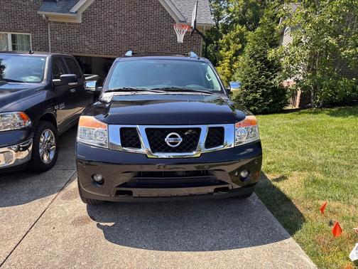 2014 Nissan Armada Platinum