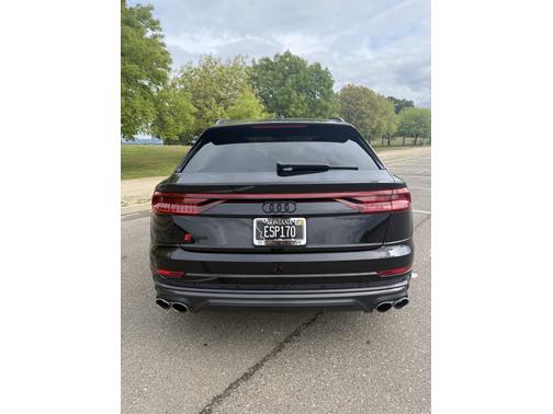2022 Audi SQ8 4.0T Premium Plus