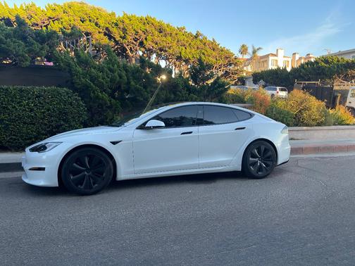 White 2023 Tesla Model S Base