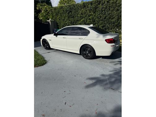 2012 BMW 535 i