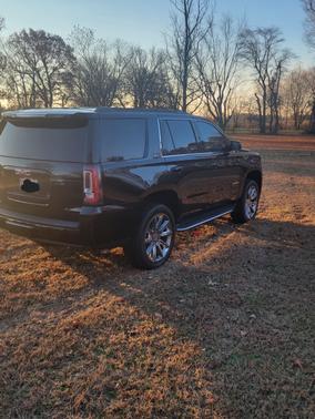 2020 GMC Yukon SLT