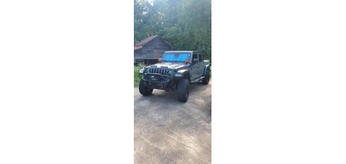Gray 2021 Jeep Gladiator Rubicon