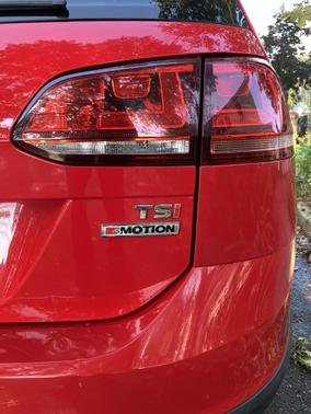 2017 Volkswagen Golf Alltrack TSI S