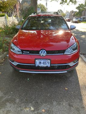 2017 Volkswagen Golf Alltrack TSI S