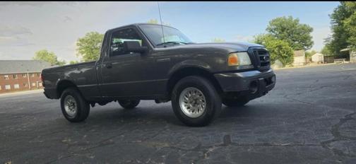 Gray 2008 Ford Ranger XLT