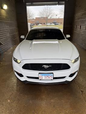 White 2016 Ford Mustang V6