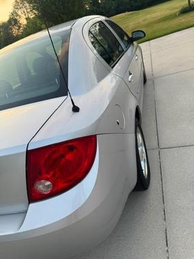 Silver 2009 Chevrolet Cobalt LT