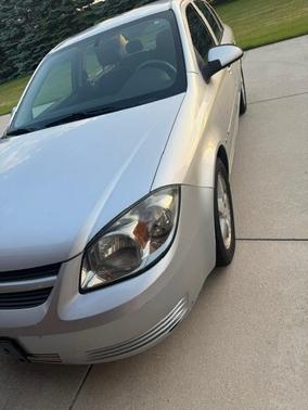 Silver 2009 Chevrolet Cobalt LT
