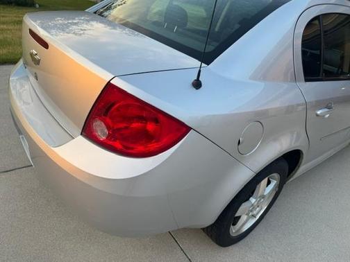 Silver 2009 Chevrolet Cobalt LT