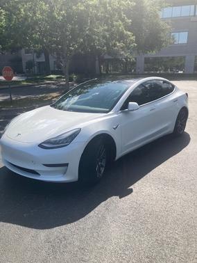 2020 Tesla Model 3 Standard Range