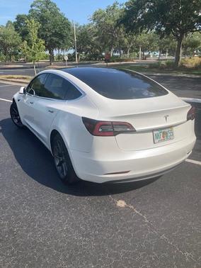 2020 Tesla Model 3 Standard Range