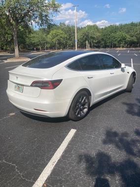 2020 Tesla Model 3 Standard Range