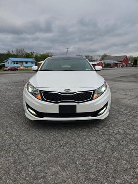 White 2011 Kia Optima EX Turbo