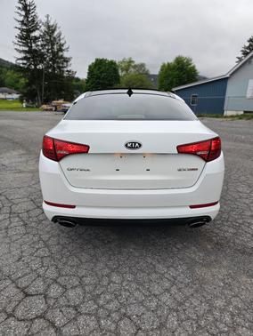 White 2011 Kia Optima EX Turbo