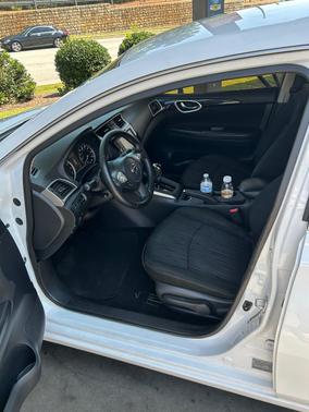 White 2019 Nissan Sentra SV