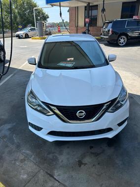 White 2019 Nissan Sentra SV