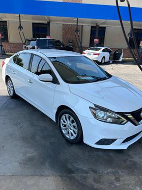 White 2019 Nissan Sentra SV