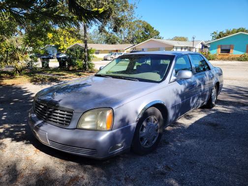 2005 Cadillac DeVille Base