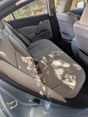 Green 2014 Honda Civic Hybrid Base