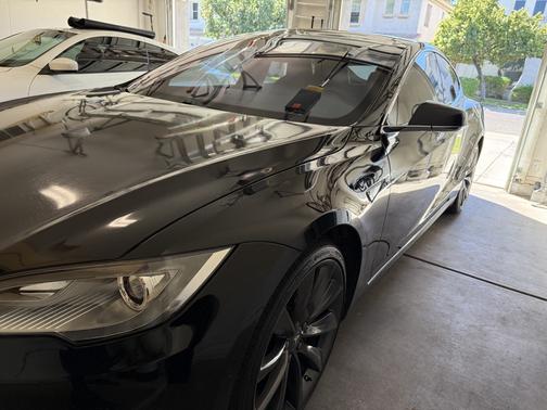 2014 Tesla Model S 85