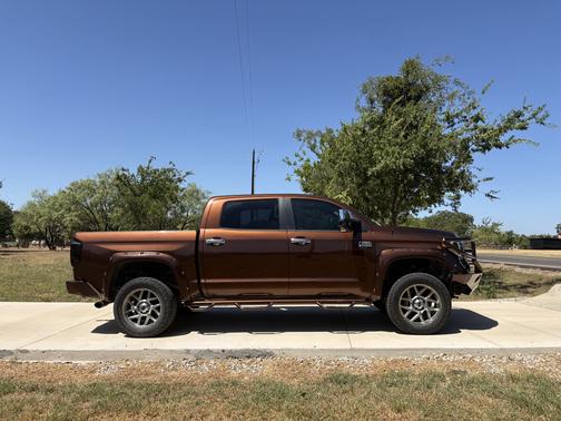 Brown 2014 Toyota Tundra 1794